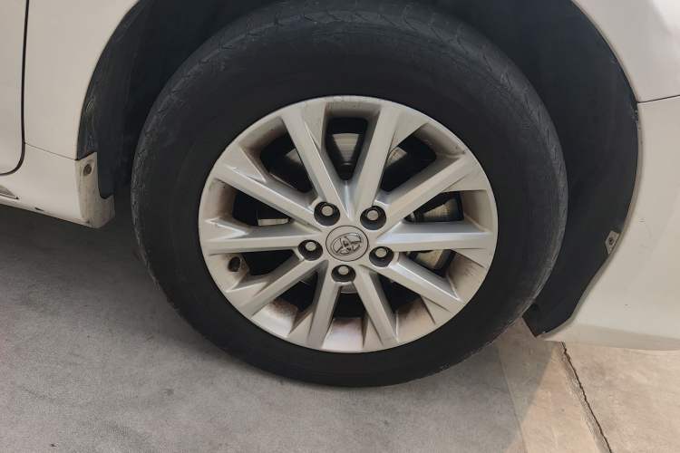 Used Toyota Camry 2012 2.5G Luxury Edition Right Front Wheel Hub