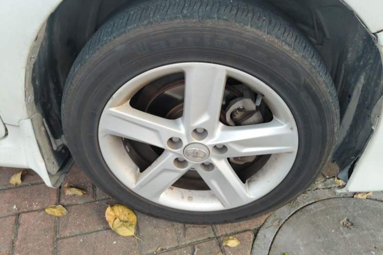 Used Toyota Camry 2012 Junrui 2.0S Radiant Edition Right Front Wheel Hub