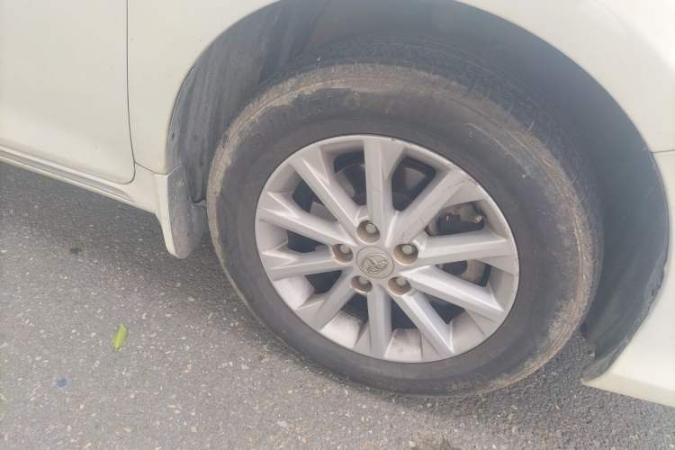 Used Toyota Camry 2012 2.5G Luxury Edition Right Front Wheel Hub
