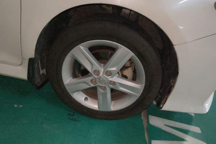 Used Toyota Camry 2012 Junrui 2.0S Radiant Edition Right Front Wheel Hub