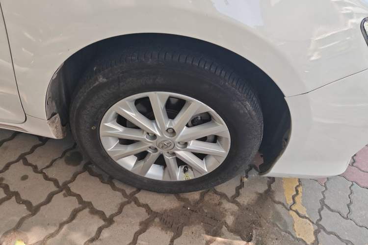 Used Toyota Camry 2012 2.5G Luxury Edition Right Front Wheel Hub