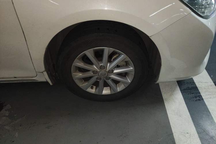 Used Toyota Camry 2012 2.5G Luxury Edition Right Front Wheel Hub