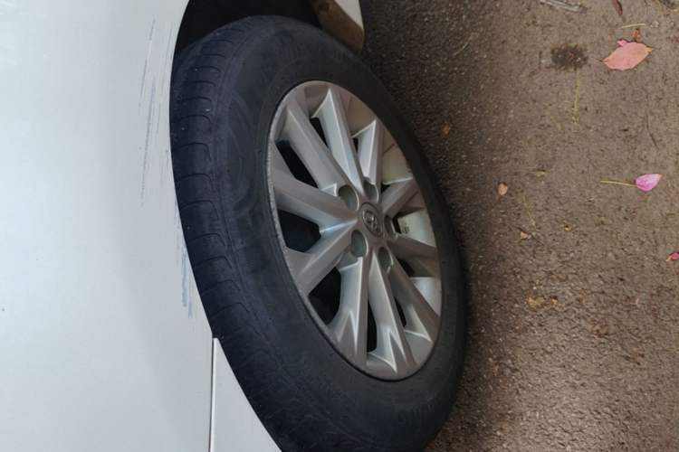 Used Toyota Camry 2012 2.5G Luxury Navigation Edition Right Rear Wheel Hub