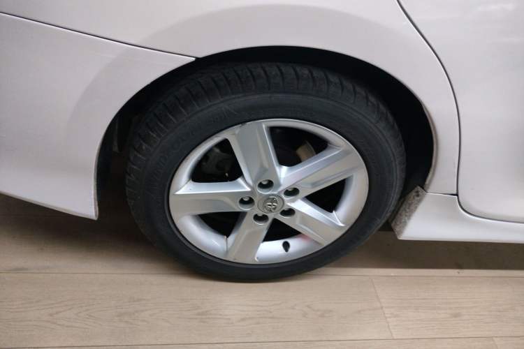Used Toyota Camry 2012 Junrui 2.0S Radiant Edition Right Rear Wheel Hub