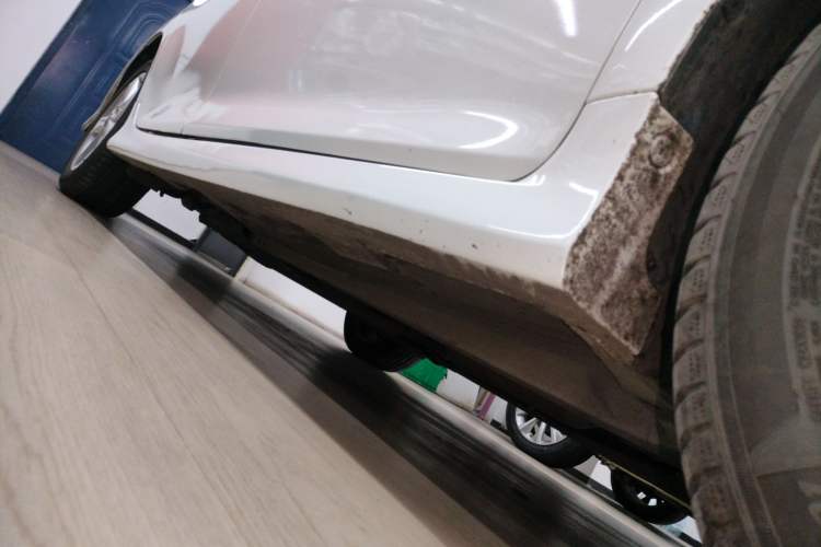 Used Toyota Camry 2012 Junrui 2.0S Radiant Edition Right Side Sill
