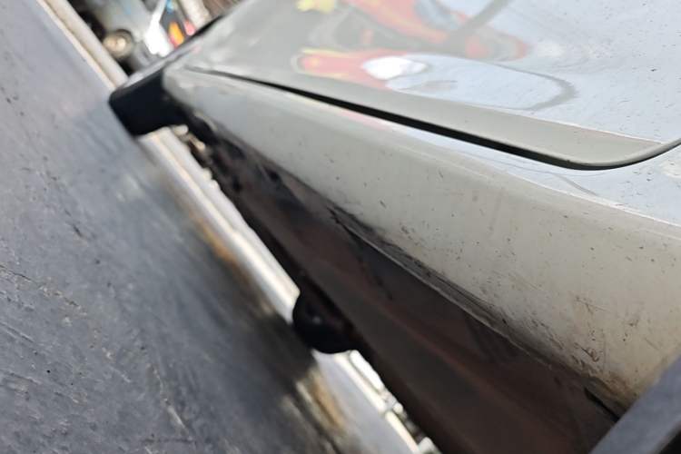 Used Toyota Camry 2012 Junrui 2.0S Radiant Edition Right Side Sill