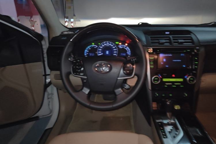 Used Toyota Camry 2012 Luxurious Edition 2.5HG Zunrui Steering Wheel