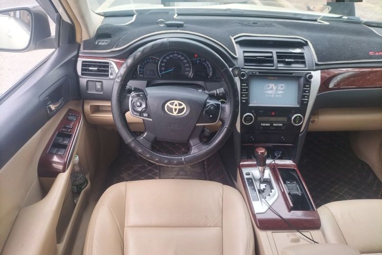 Used Toyota Camry 2012 2.5G Luxury Edition Steering Wheel