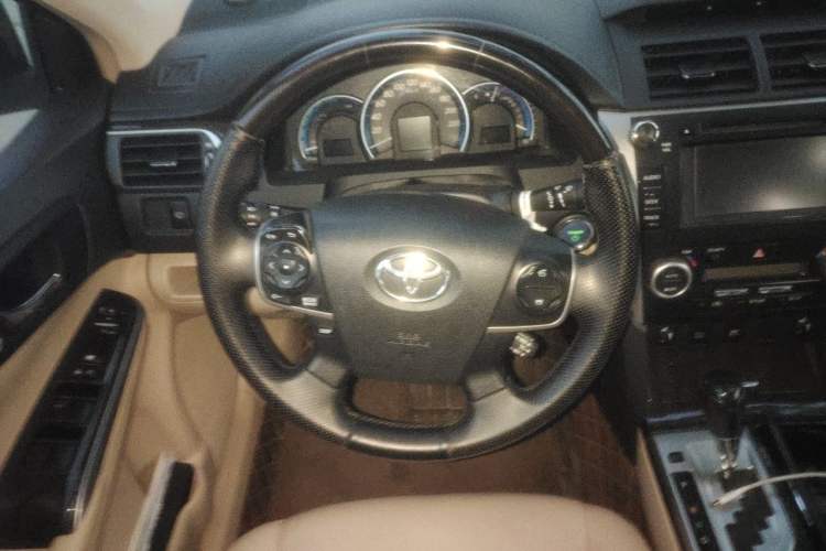 Used Toyota Camry 2012 Luxurious Edition 2.5HG Zunrui Steering Wheel