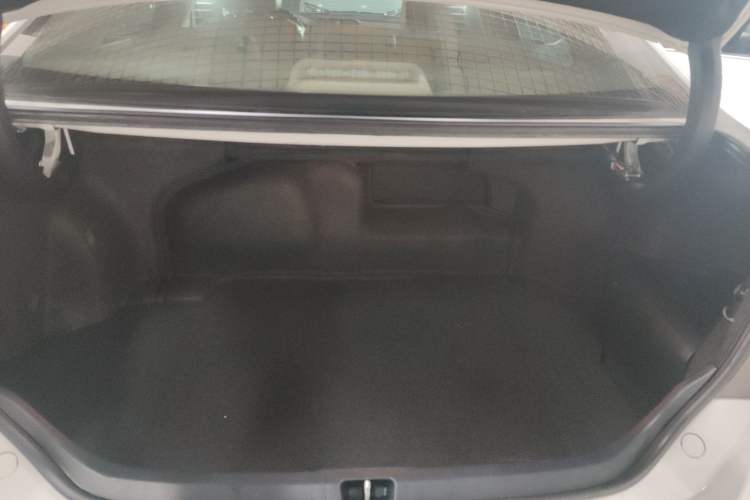 Used Toyota Camry 2012 Luxurious Edition 2.5HG Zunrui Trunk