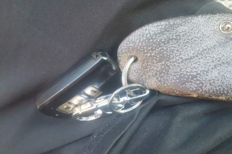 Used Toyota Camry 2012 2.5G Luxury Edition Vehicle Key
