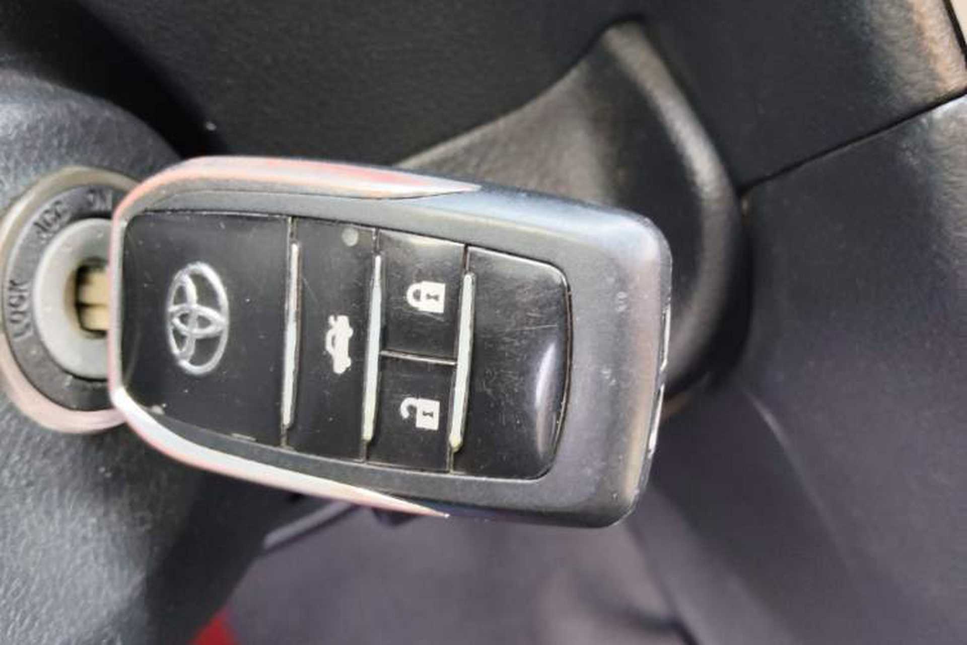 Used Toyota Camry 2012 Junrui 2.0S Radiant Edition Vehicle Key