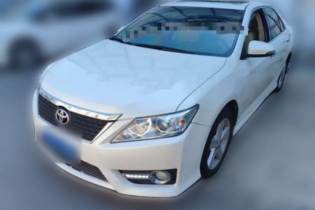Toyota Camry 2012 Junrui 2.0S Radiant Edition مستعملة