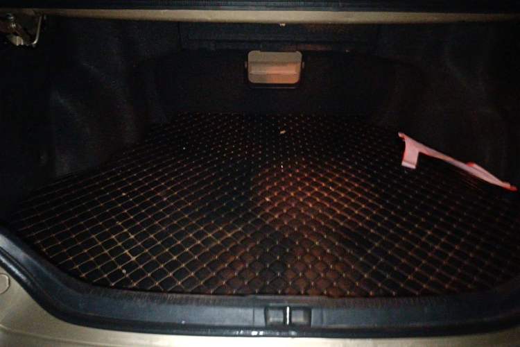 Used Toyota Camry 2012 Junrui 2.0S Radiant Edition Trunk