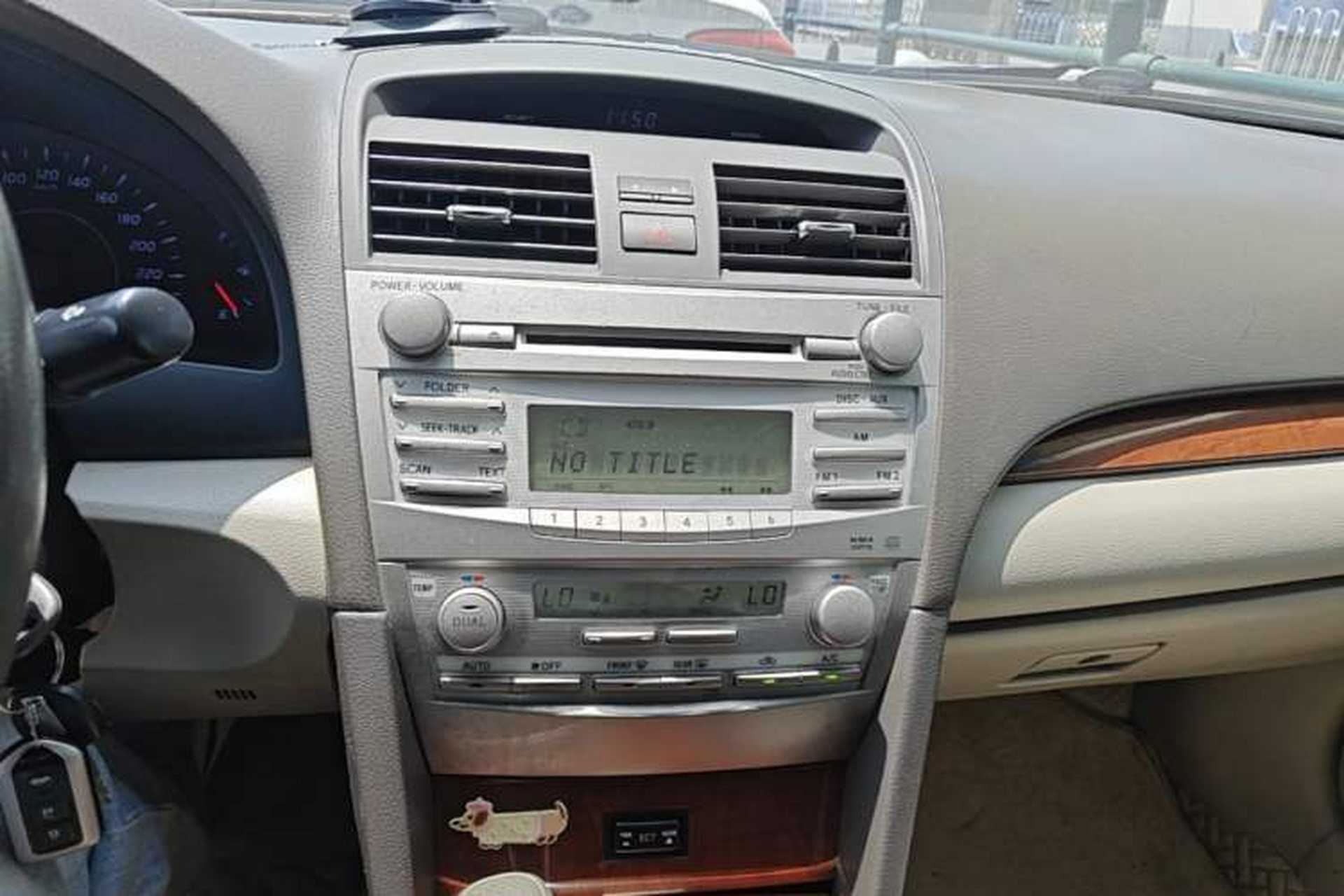 Used Toyota Camry 2013 200E Classic Elite Edition Audio And AC Panel