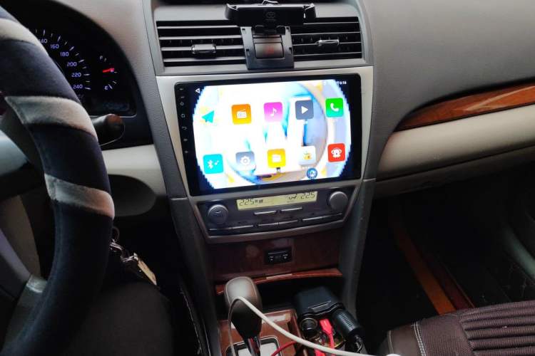 Used Toyota Camry 2013 200E Classic Elite Edition Audio And AC Panel