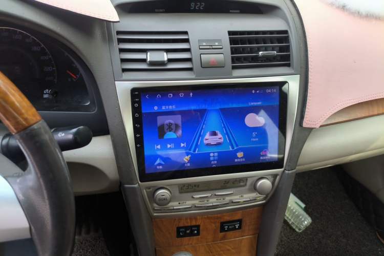 Used Toyota Camry 2013 200G Classic Luxury Edition Audio And AC Panel