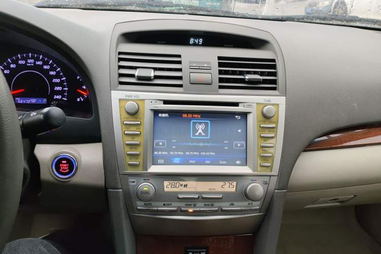 Used Toyota Camry 2013 200E Classic Elite Edition Audio And AC Panel