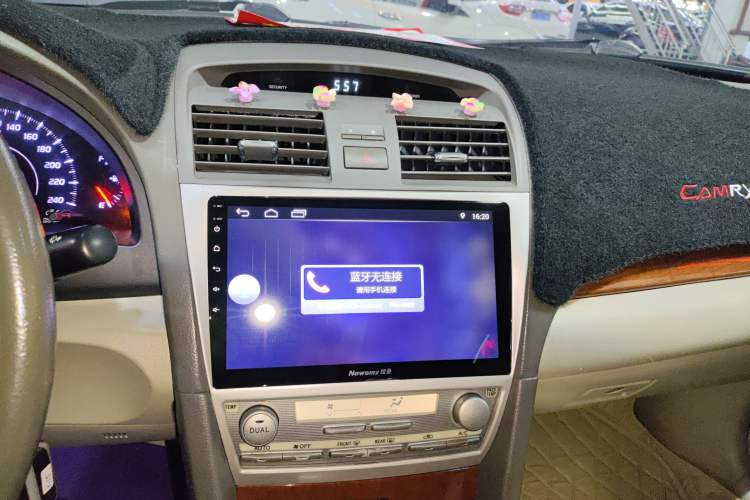 Used Toyota Camry 2013 200E Classic Elite Edition Audio And AC Panel