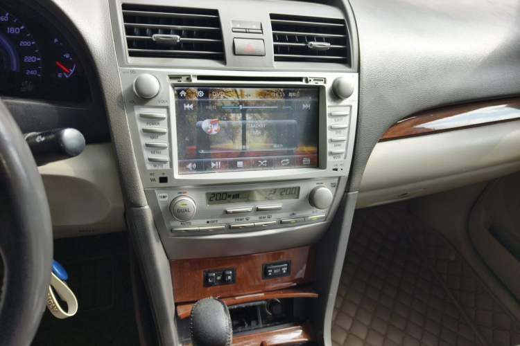 Used Toyota Camry 2013 200G Classic Luxury Edition Audio And AC Panel