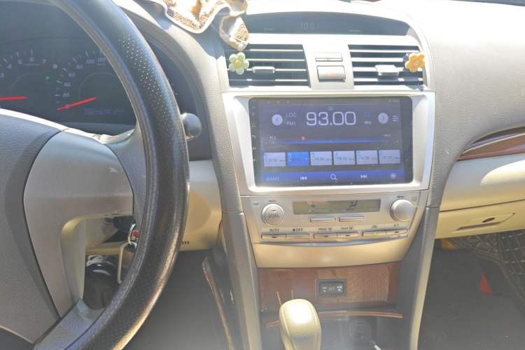 Used Toyota Camry 2013 200E Classic Elite Edition Audio And AC Panel