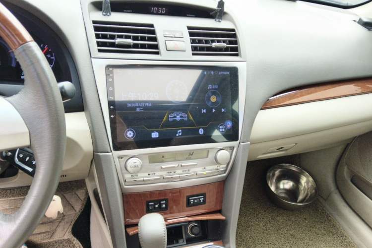 Used Toyota Camry 2013 200G Classic Luxury Edition Audio And AC Panel