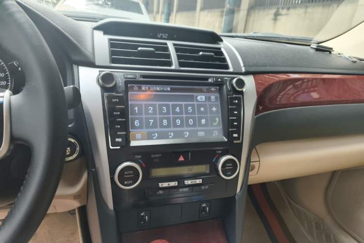 Used Toyota Camry 2013 2.0G Comfort Edition Audio And AC Panel