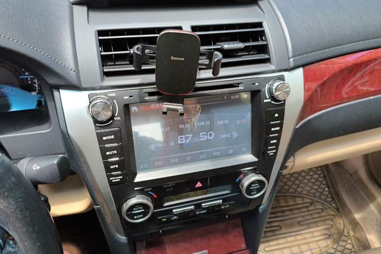 Used Toyota Camry 2013 2.0G Comfort Edition Audio And AC Panel