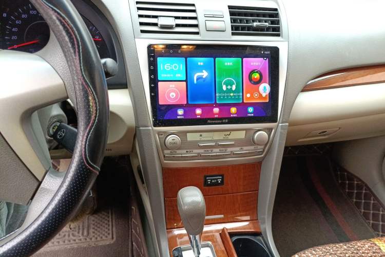 Used Toyota Camry 2013 200E Classic Elite Edition Audio And AC Panel