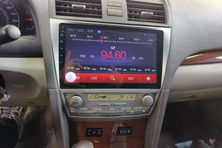Used Toyota Camry 2013 200G Classic Luxury Edition Audio And AC Panel
