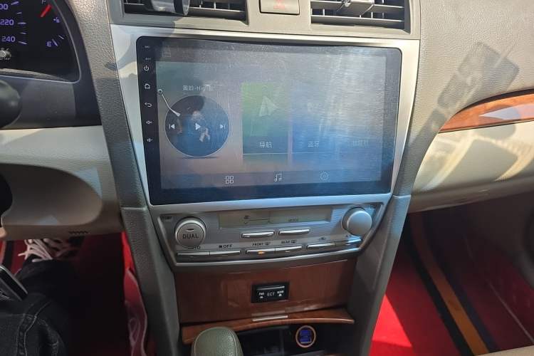 Used Toyota Camry 2013 200E Classic Elite Edition Audio And AC Panel