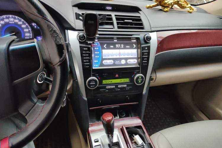 Used Toyota Camry 2013 2.5G Comfort Edition Audio And AC Panel