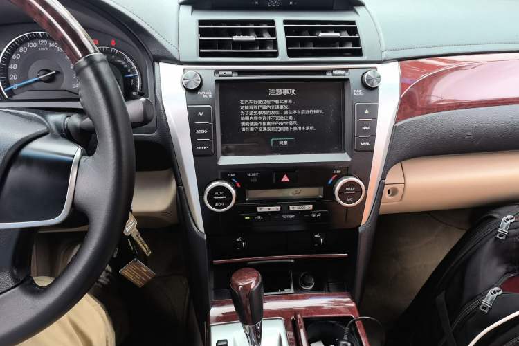 Used Toyota Camry 2013 2.0G Comfort Edition Audio And AC Panel