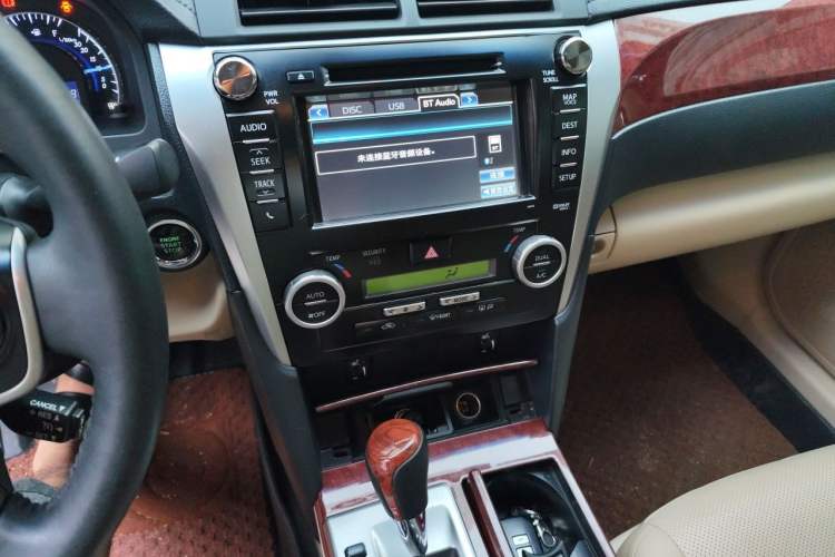 Used Toyota Camry 2013 2.5G Comfort Edition Audio And AC Panel