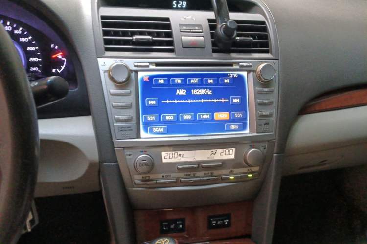 Used Toyota Camry 2013 200G Classic Luxury Edition Audio And AC Panel