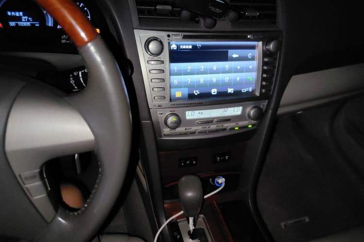 Used Toyota Camry 2013 200G Classic Luxury Edition Audio And AC Panel