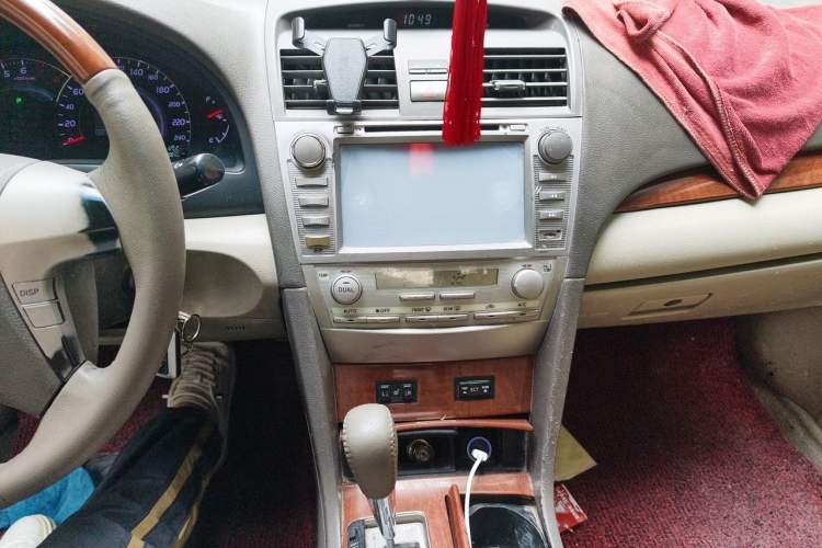 Used Toyota Camry 2013 200G Classic Luxury Edition Audio And AC Panel