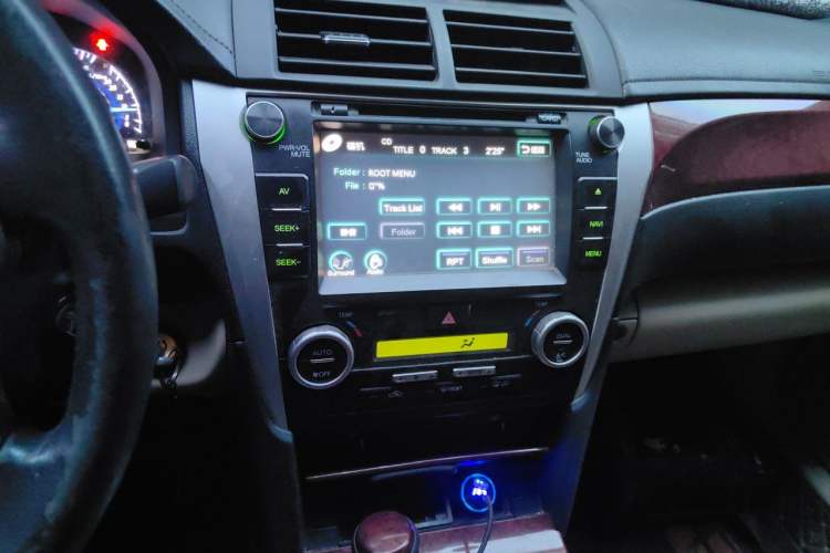 Used Toyota Camry 2013 2.5G Comfort Edition Audio And AC Panel