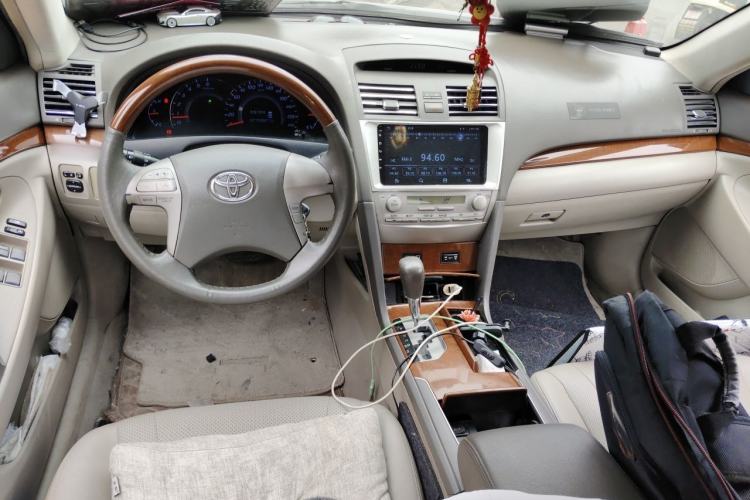 Used Toyota Camry 2013 200G Classic Luxury Edition Center Console
