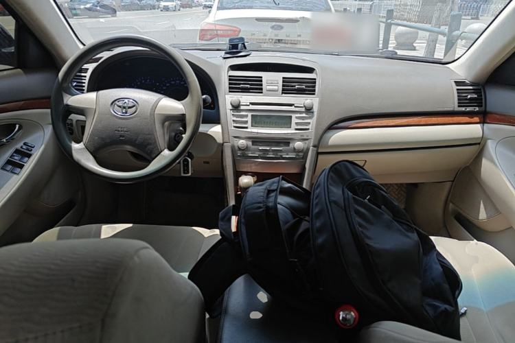 Used Toyota Camry 2013 200E Classic Elite Edition Center Console