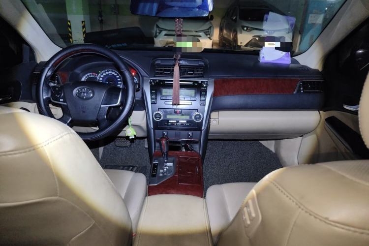 Used Toyota Camry 2013 2.0G Comfort Edition Center Console