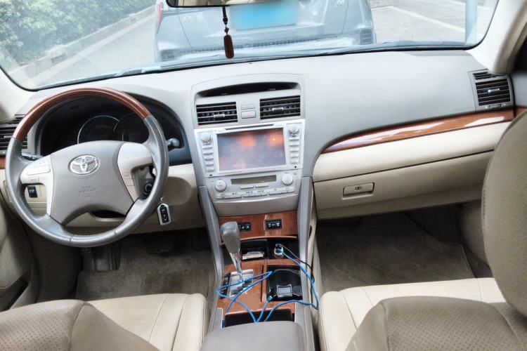 Used Toyota Camry 2013 200G Classic Luxury Edition Center Console