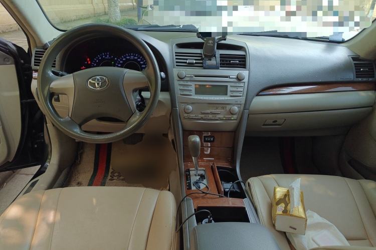 Used Toyota Camry 2013 200E Classic Elite Edition Center Console