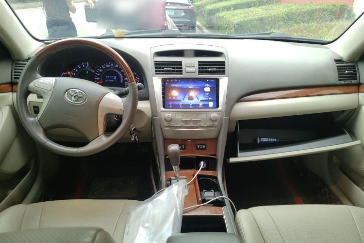 Used Toyota Camry 2013 200G Classic Luxury Edition Center Console