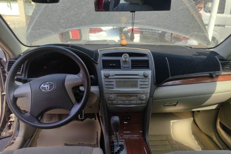Used Toyota Camry 2013 200E Classic Elite Edition Center Console