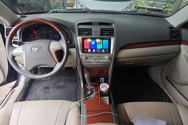 Used Toyota Camry 2013 200G Classic Luxury Edition Center Console