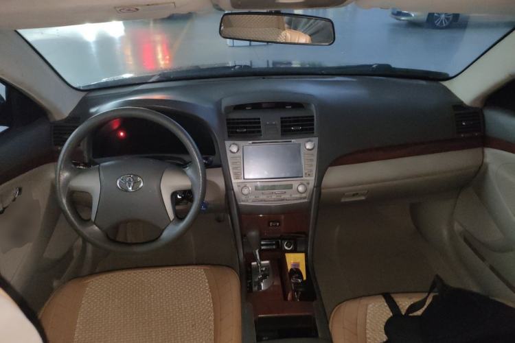 Used Toyota Camry 2013 200E Classic Elite Edition Center Console