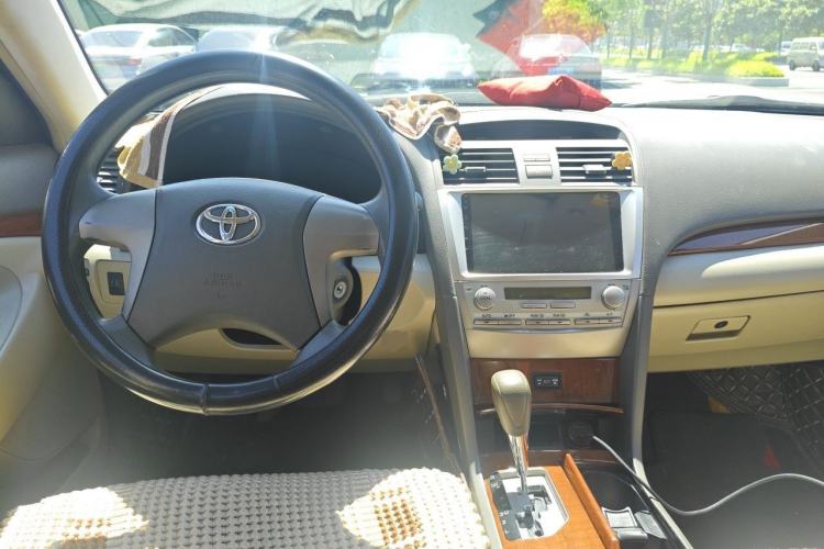 Used Toyota Camry 2013 200E Classic Elite Edition Center Console