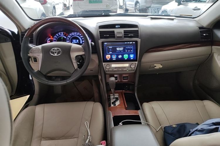 Used Toyota Camry 2013 200G Classic Luxury Edition Center Console
