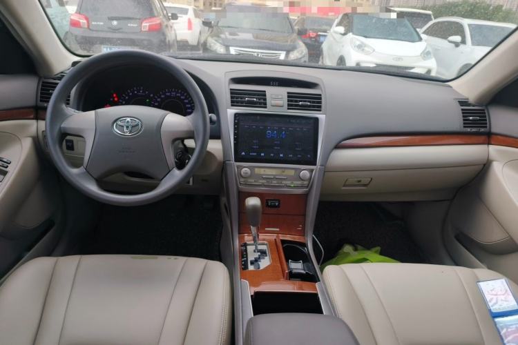 Used Toyota Camry 2013 200E Classic Elite Edition Center Console